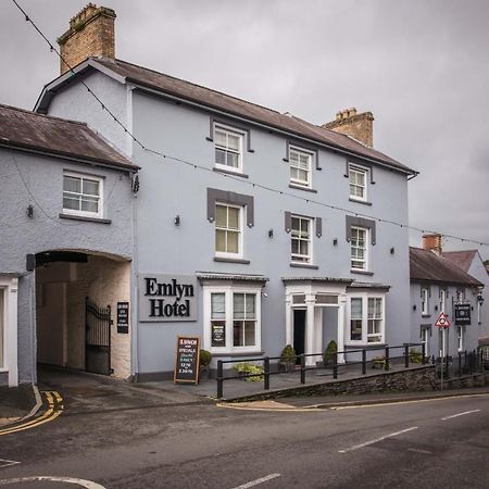 Gwesty'R Emlyn Hotel Newcastle Emlyn Kültér fotó