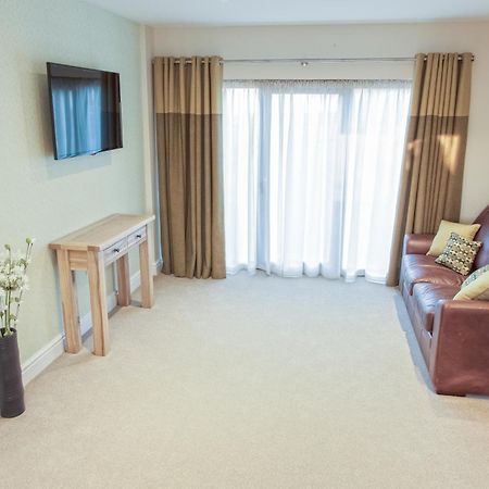 Gwesty'R Emlyn Hotel Newcastle Emlyn Szoba fotó