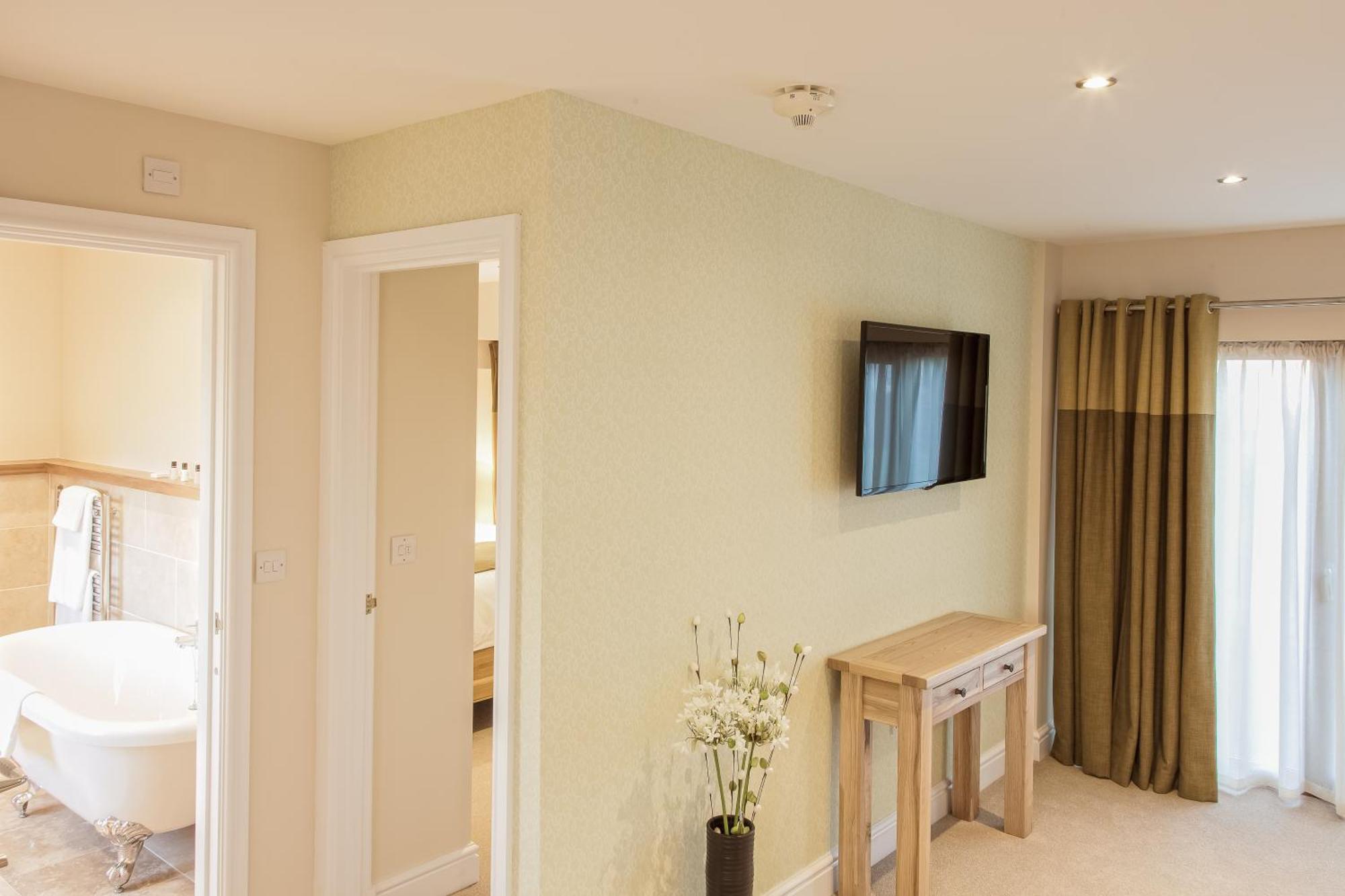 Gwesty'R Emlyn Hotel Newcastle Emlyn Szoba fotó