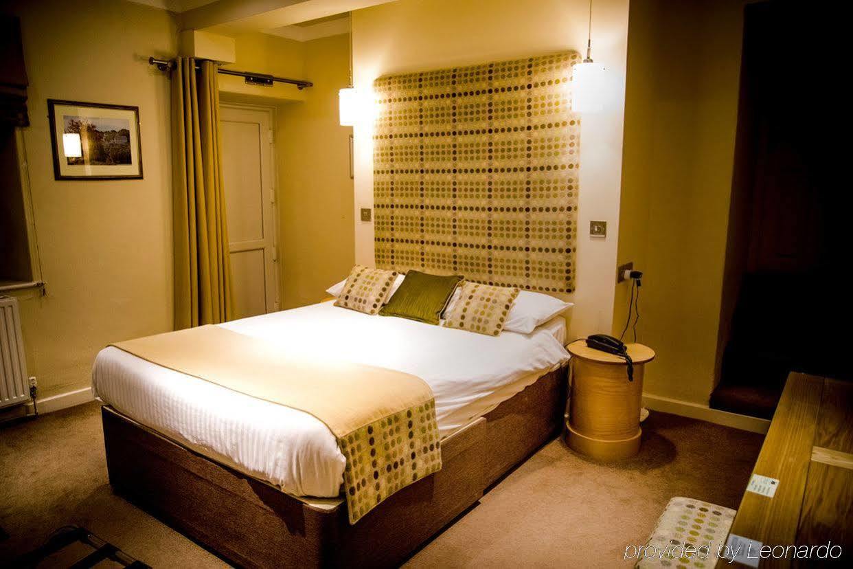 Gwesty'R Emlyn Hotel Newcastle Emlyn Kültér fotó